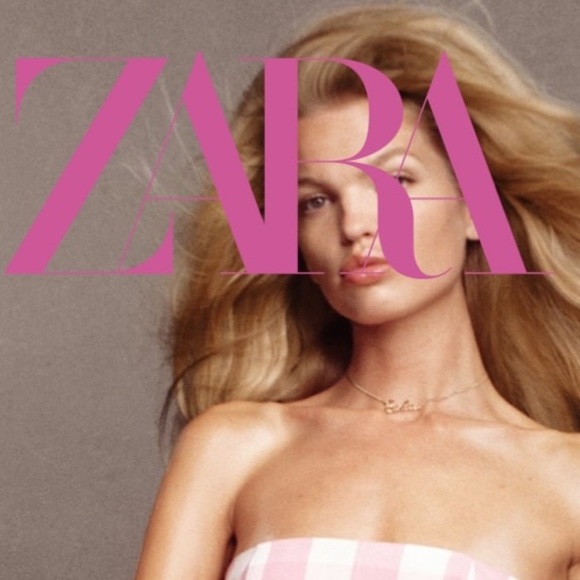 BARBIE™ THE MOVIE ©WARNER BROS. GOLD-PLATED BARBIE NECKLACE - Picture 10 of 16